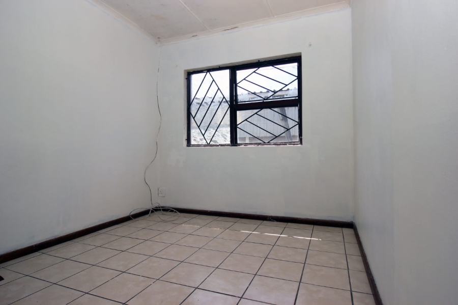 4 Bedroom Property for Sale in Hillview Western Cape
